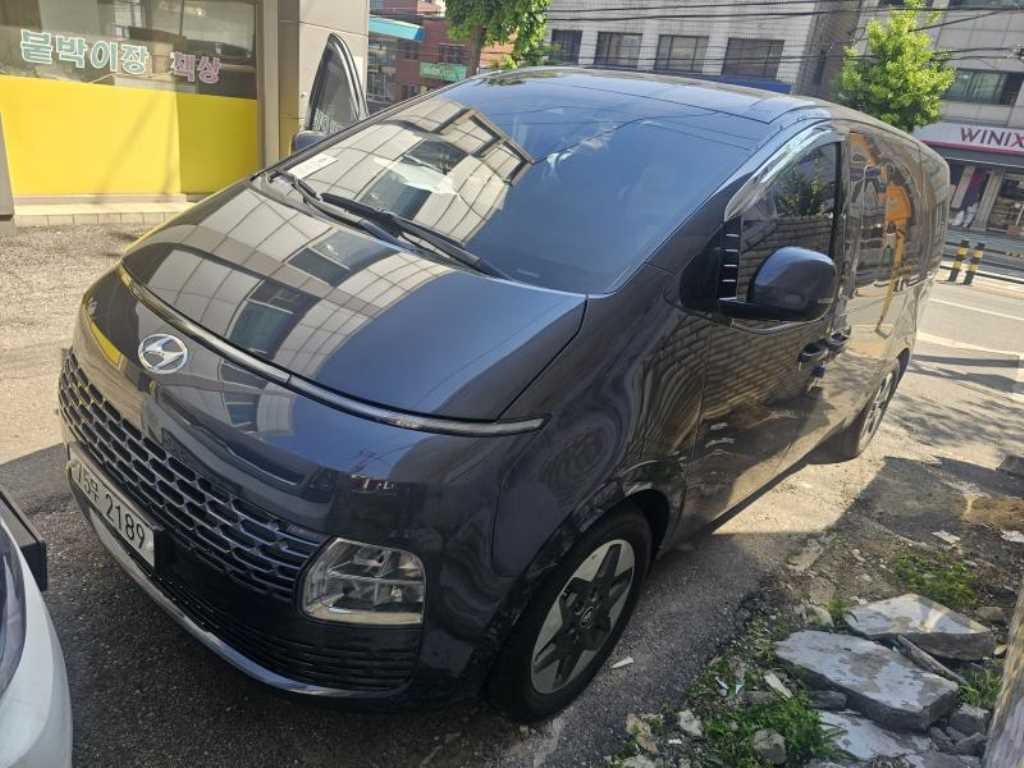 HYUNDAI Staria 2022 Gris - Importación desde Corea - HF Imports Iquique - Foto 1