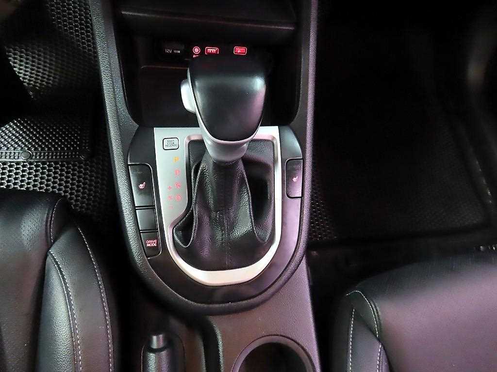 KIA K3 - Vista 10