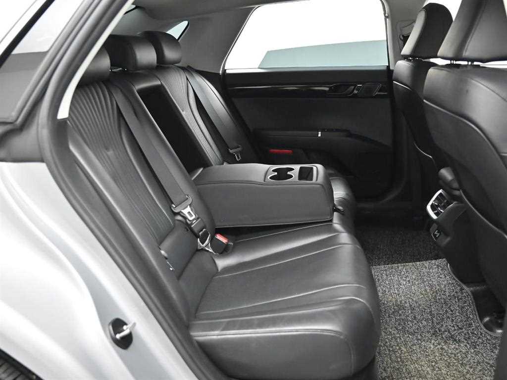 HYUNDAI Grandeur 2024 Plateado - Importación desde Corea - HF Imports Iquique - Foto 14