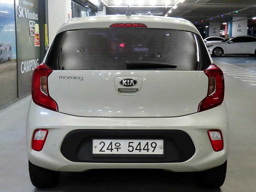 KIA Morning - Vista 5