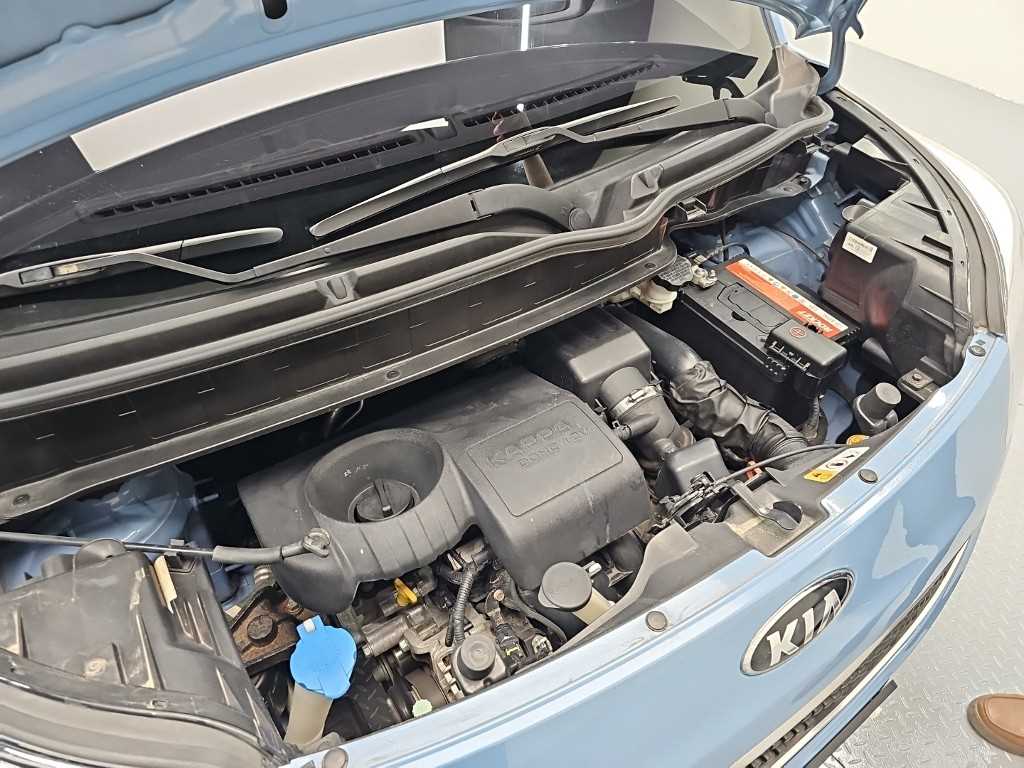 KIA Ray - Vista 5