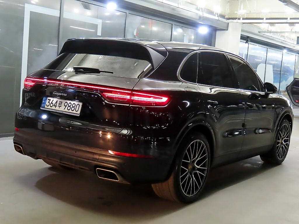 Porsche Cayenne - Vista 4