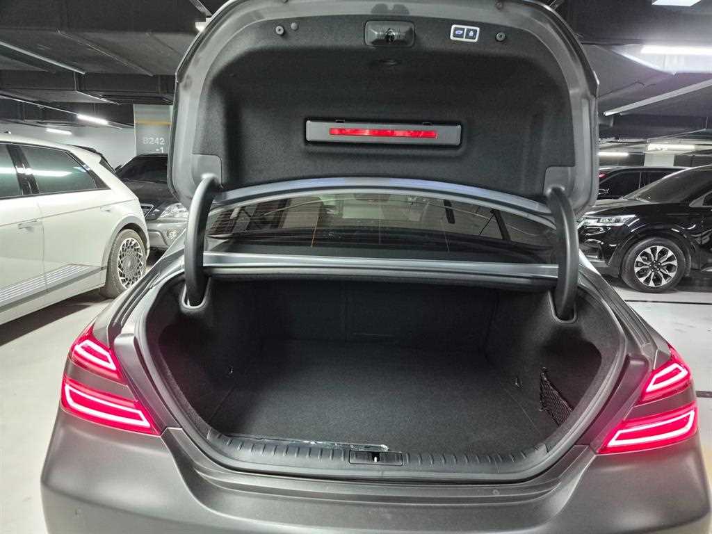 Genesis G70 2022 Gris - Importación desde Corea - HF Imports Iquique - Foto 19