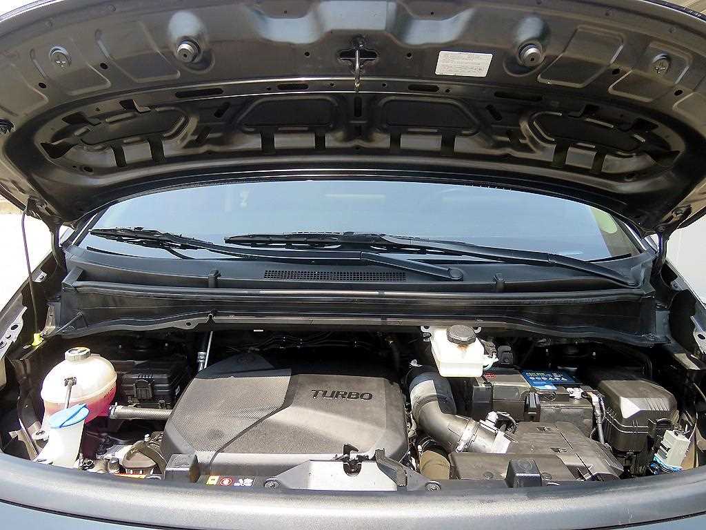 HYUNDAI Staria 2023 Negro - Importación desde Corea - HF Imports Iquique - Foto 19