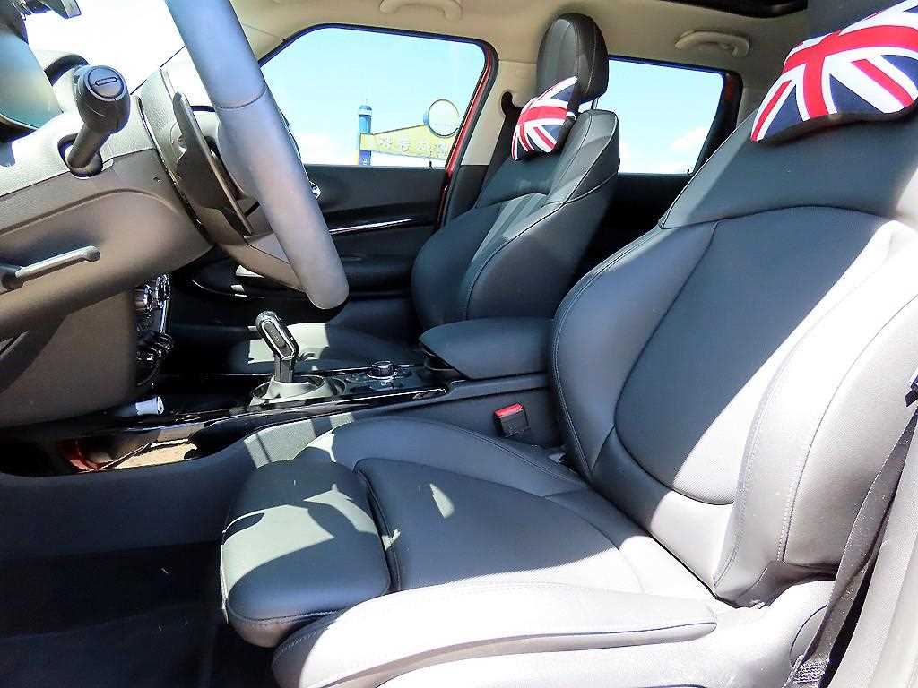 Mini Clubman - Vista 5