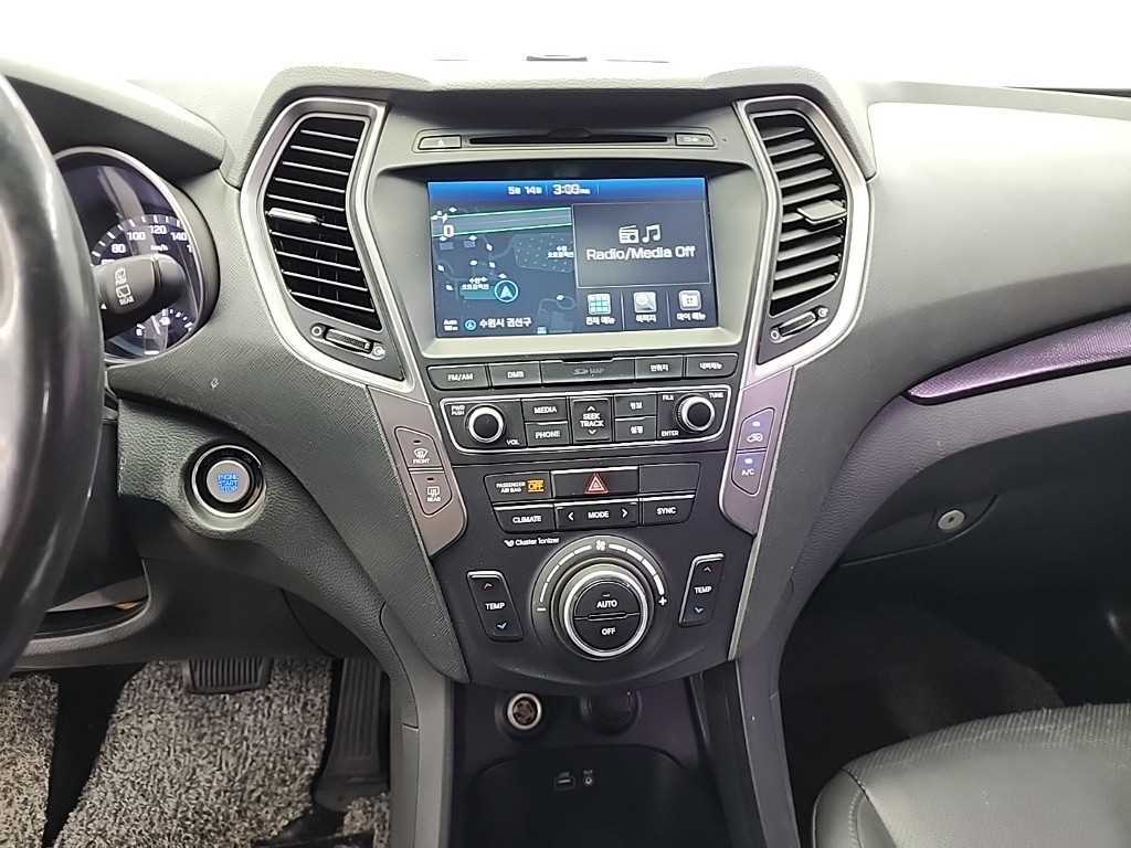 HYUNDAI Santa Fe - Vista 10