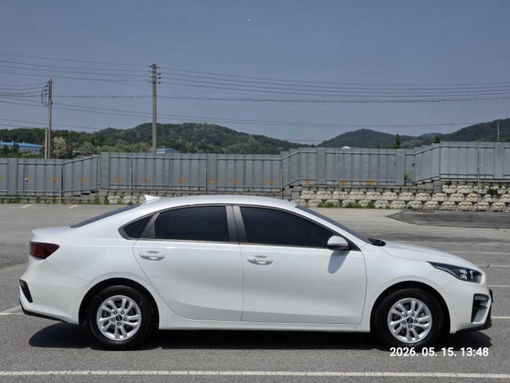 KIA K3 - Vista 7