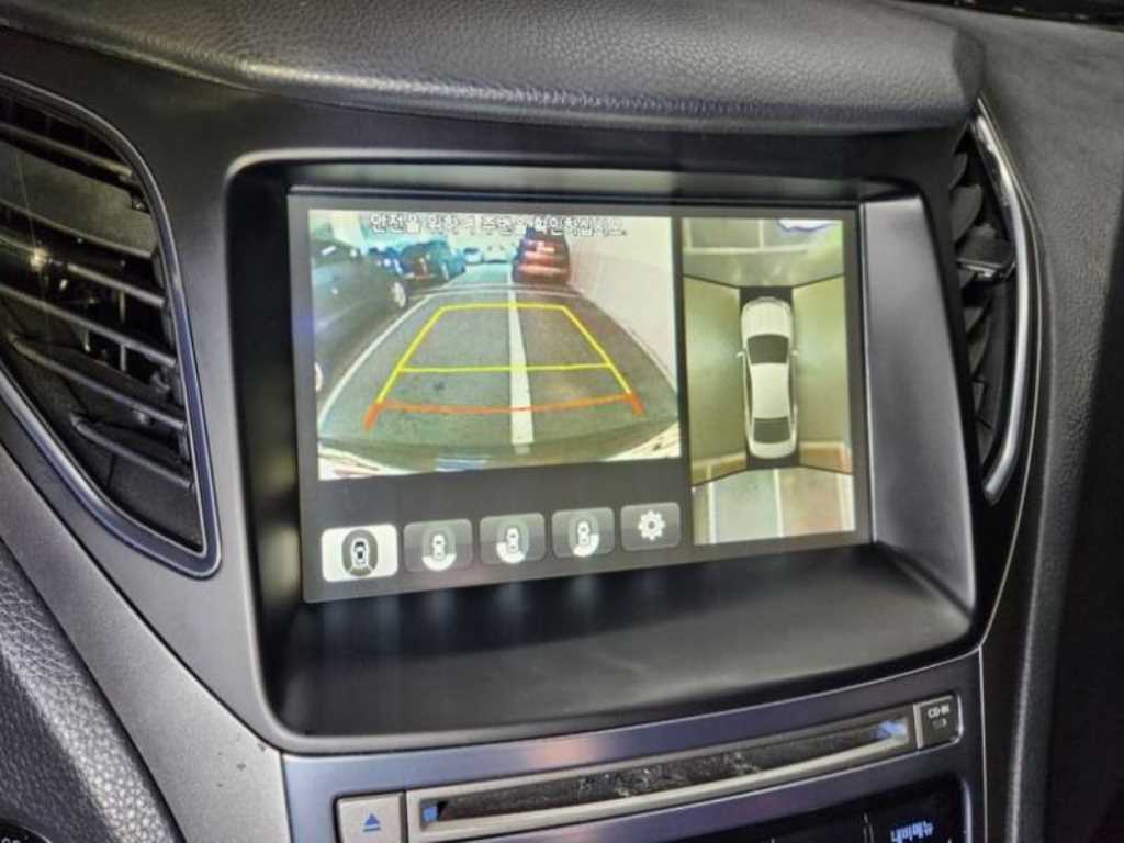 HYUNDAI Grandeur - Vista 4