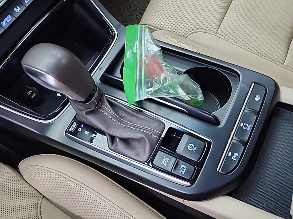 HYUNDAI Grandeur - Vista 8