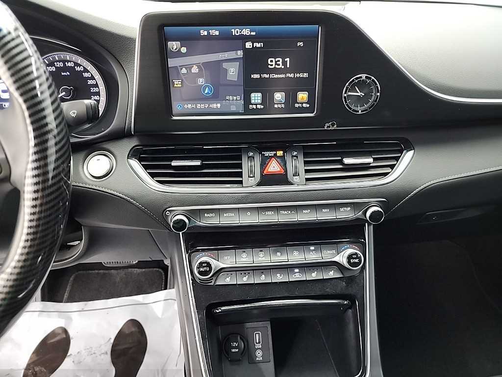 HYUNDAI Grandeur - Vista 10
