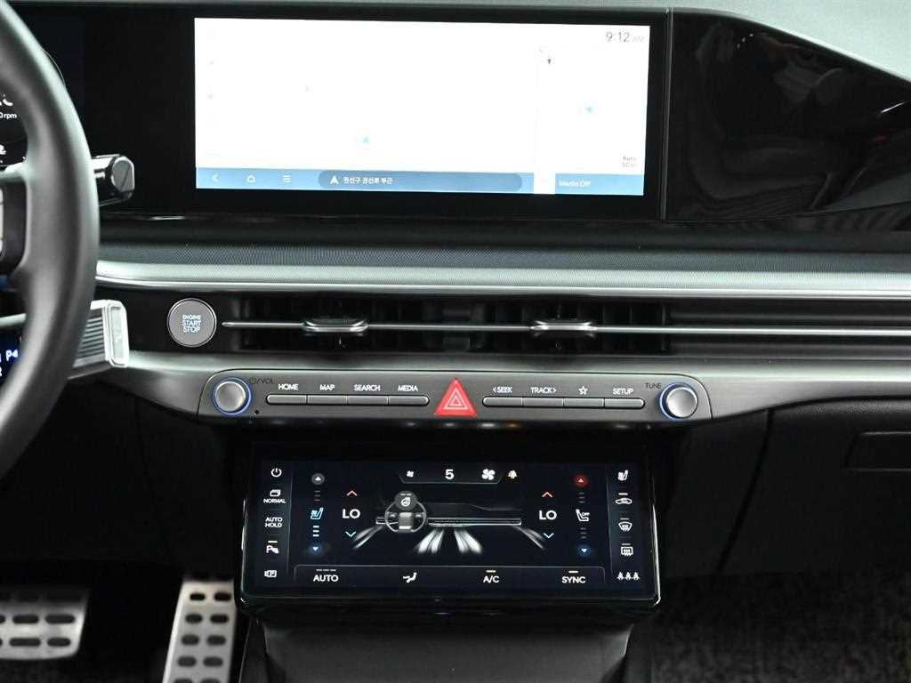 HYUNDAI Grandeur - Vista 10