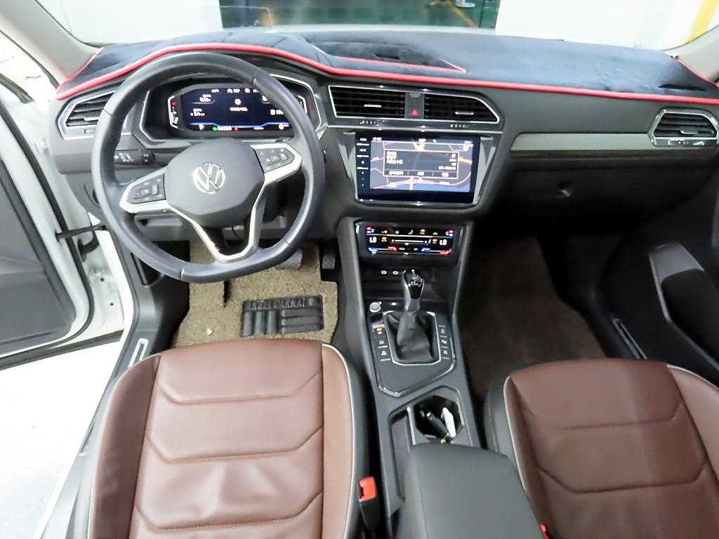 Volkswagen Tiguan - Vista 7