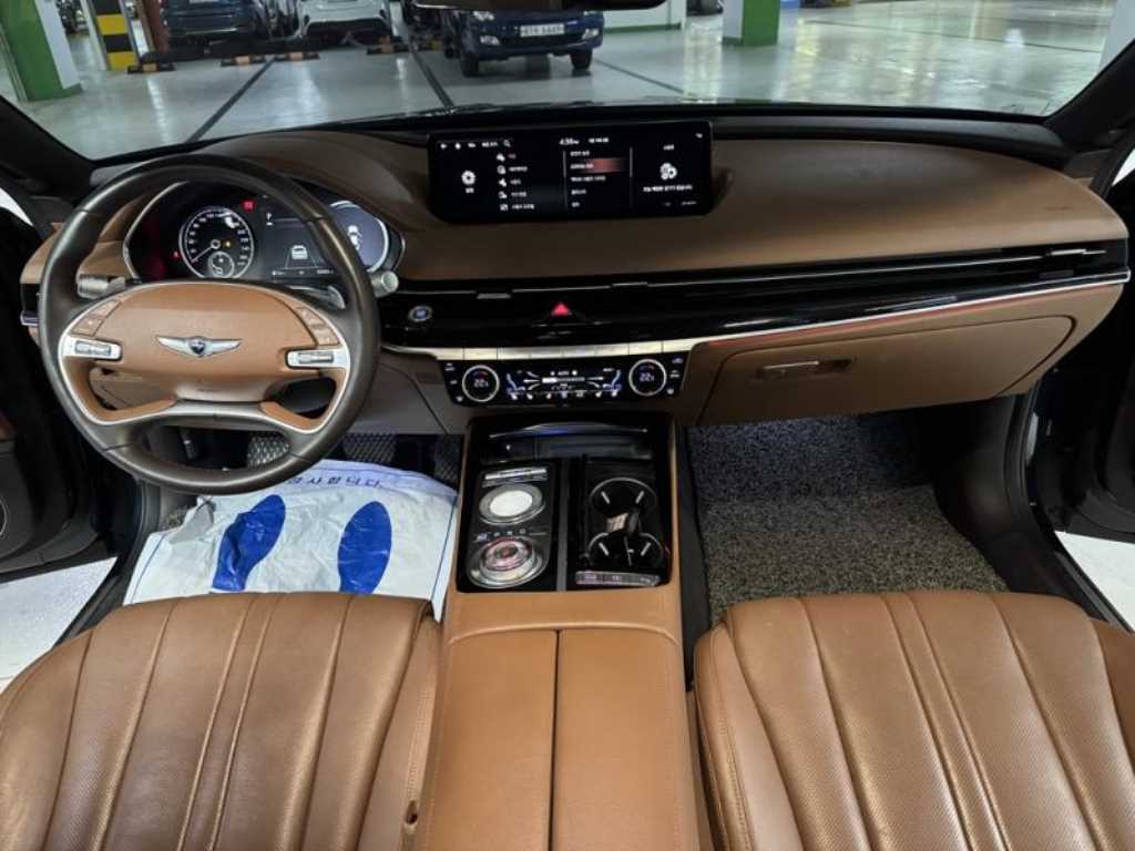 Genesis G80 - Vista 6