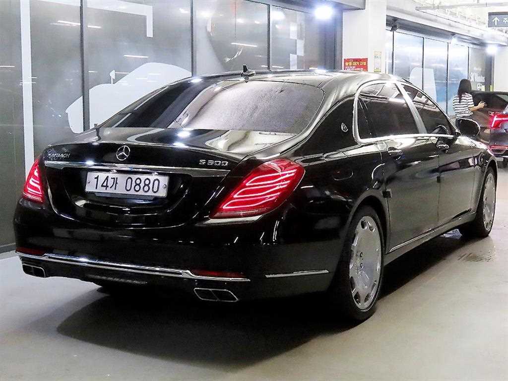 Mercedes Benz S Class - Vista 4
