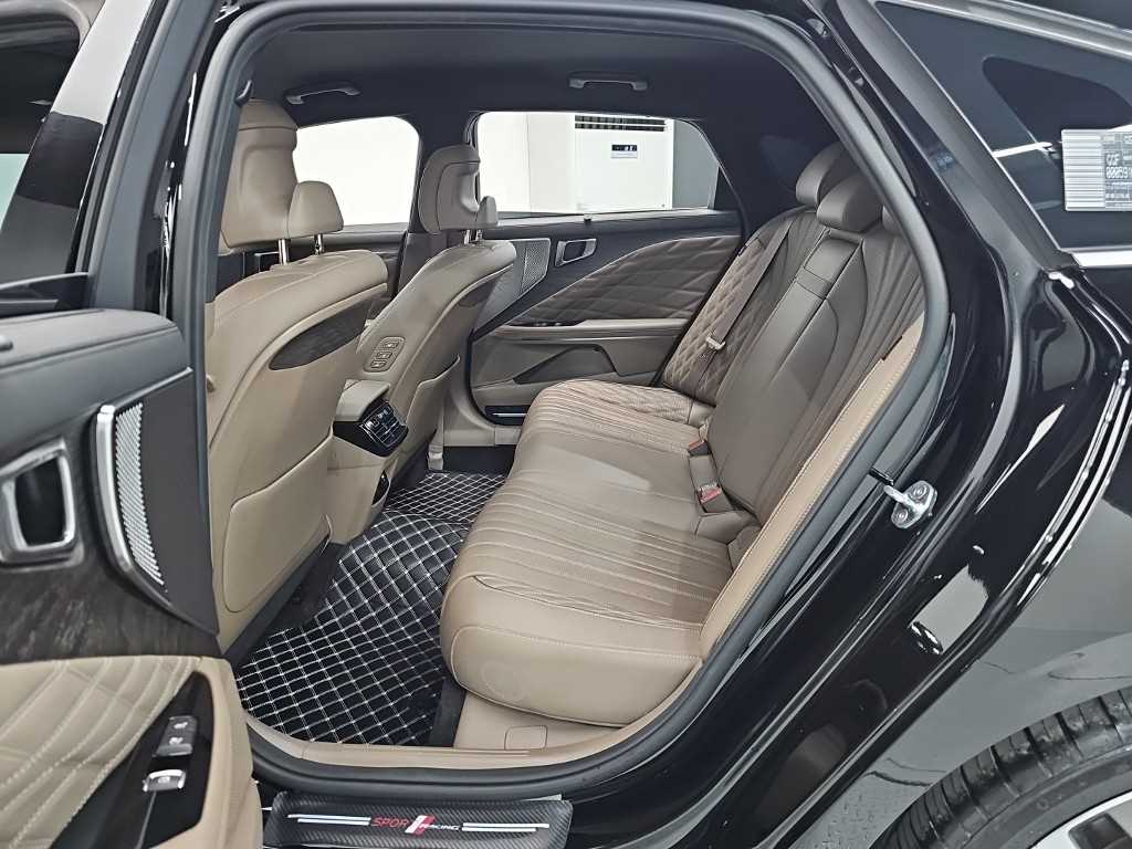 KIA K8 - Vista 12