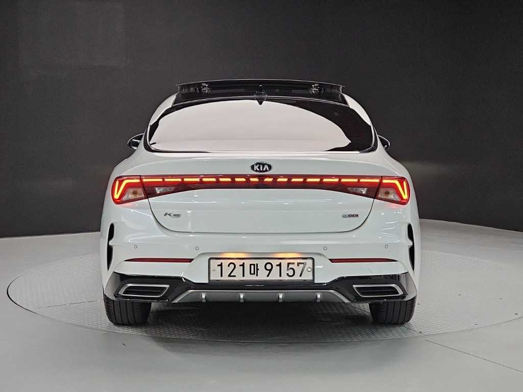 KIA K5 - Vista 3