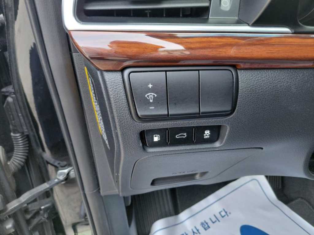 KIA K7 2016 Negro - Importación desde Corea - HF Imports Iquique - Foto 16