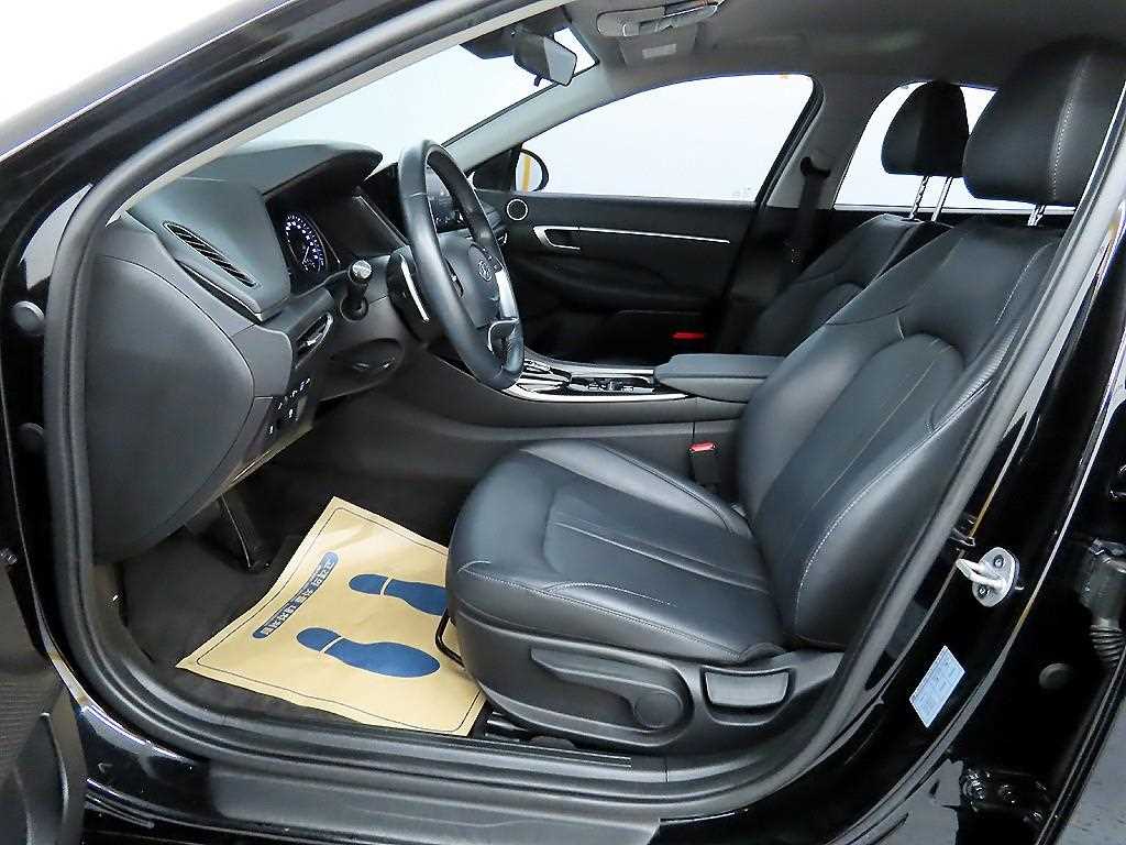 HYUNDAI Sonata - Vista 5