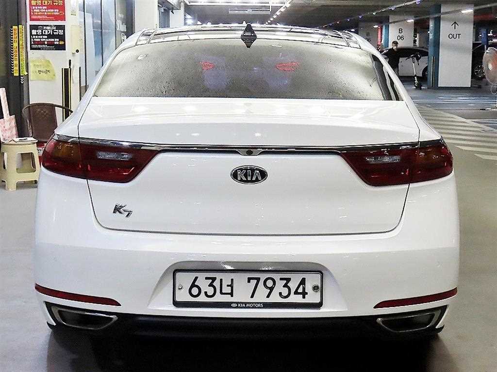 KIA K7 - Vista 5