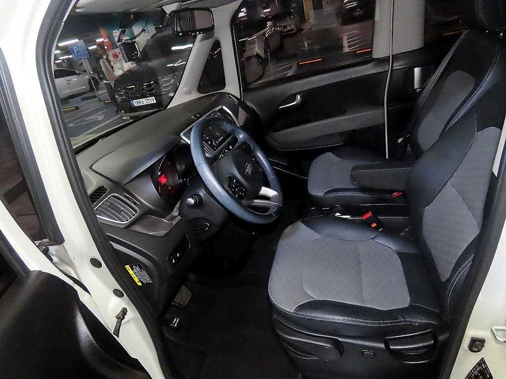 KIA Ray - Vista 6