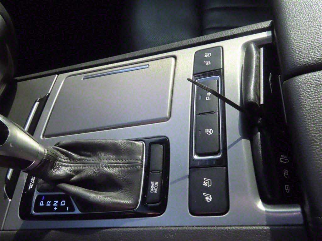 HYUNDAI Genesis 2015 Negro - Importación desde Corea - HF Imports Iquique - Foto 17