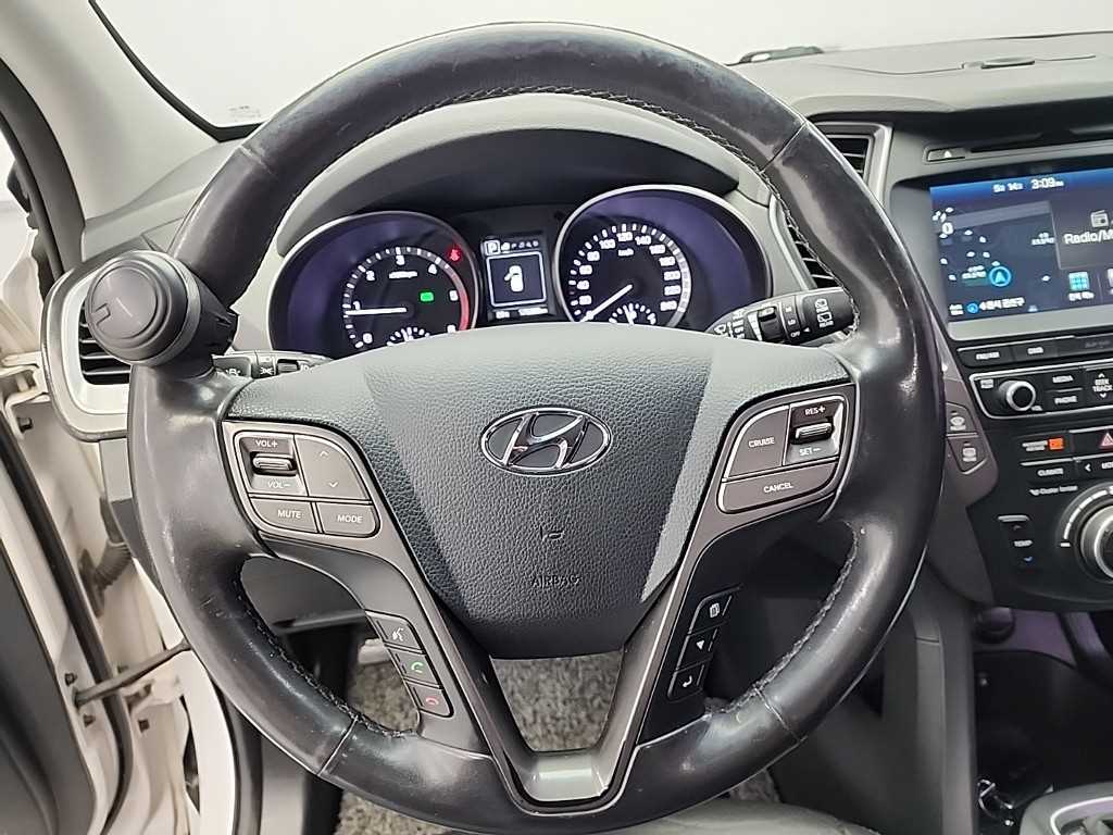 HYUNDAI Santa Fe - Vista 9