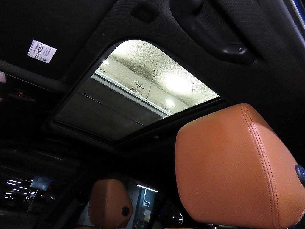 BMW 3 series 2018 Azul - Importación desde Corea - HF Imports Iquique - Foto 17