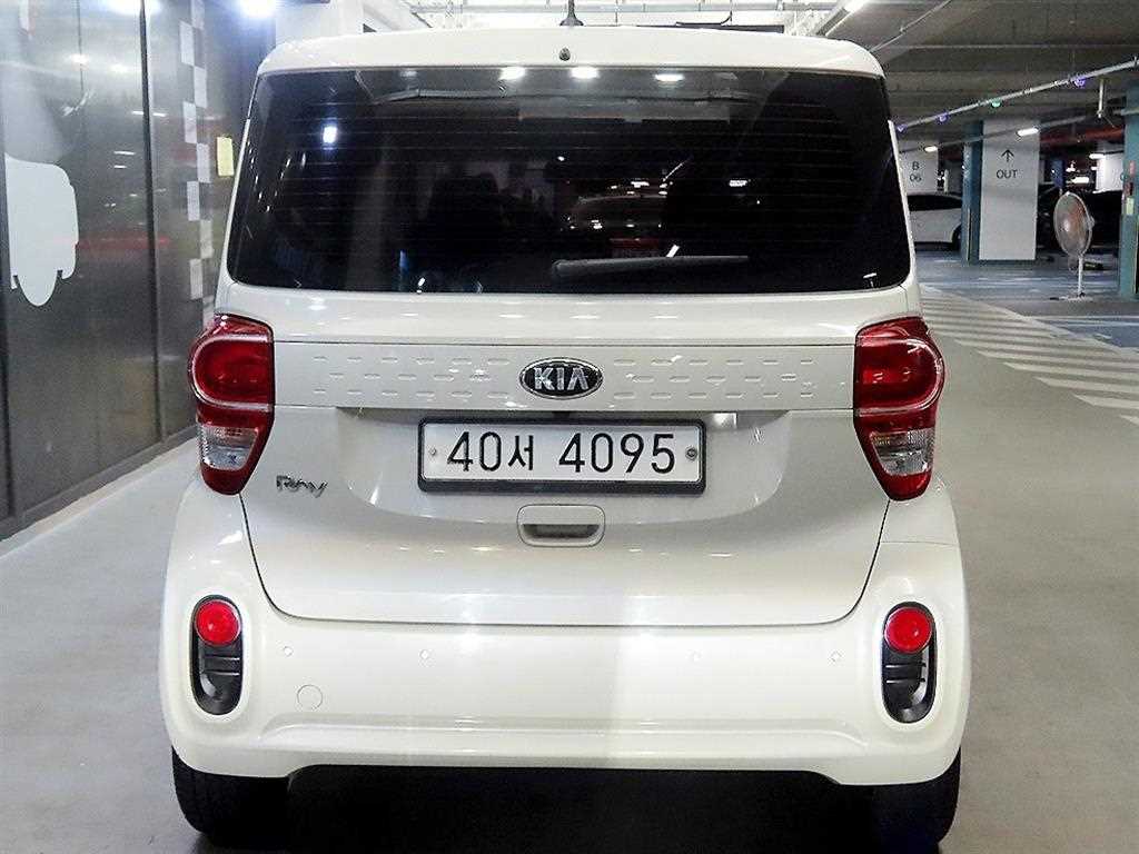 KIA Ray - Vista 5