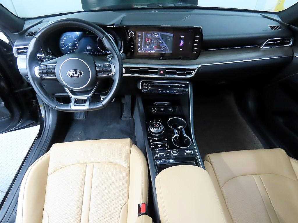 KIA K5 - Vista 7
