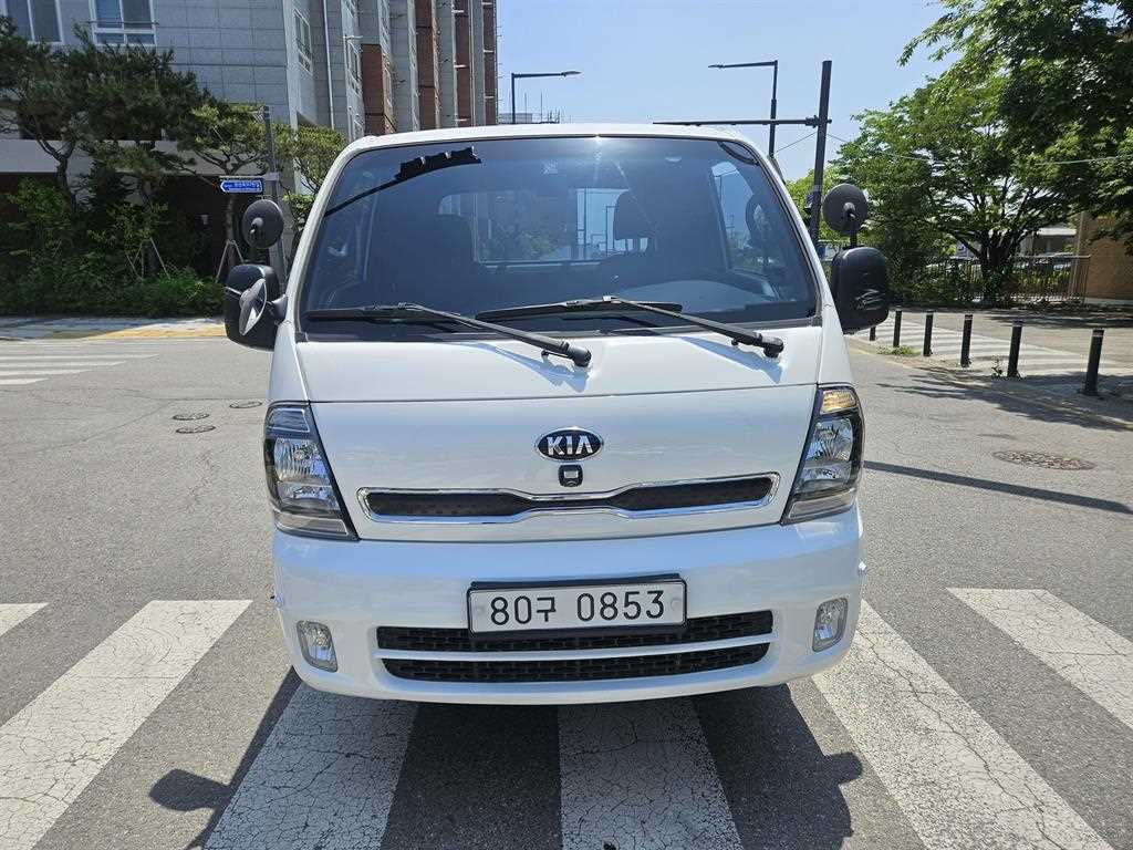 Small Truck Cargo (small) 2020 Blanco - Importación desde Corea - HF Imports Iquique - Foto 1