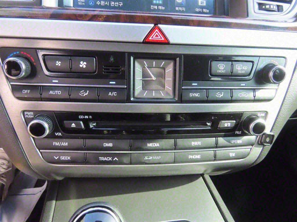 HYUNDAI Genesis 2015 Negro - Importación desde Corea - HF Imports Iquique - Foto 16