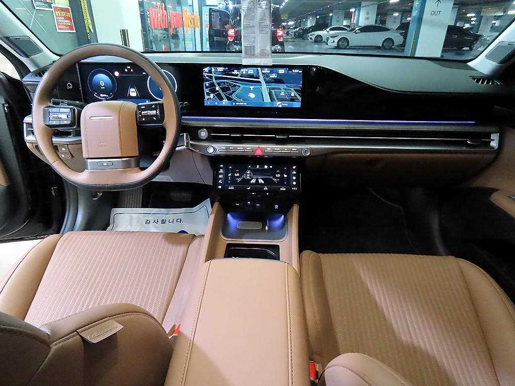 HYUNDAI Grandeur - Vista 10