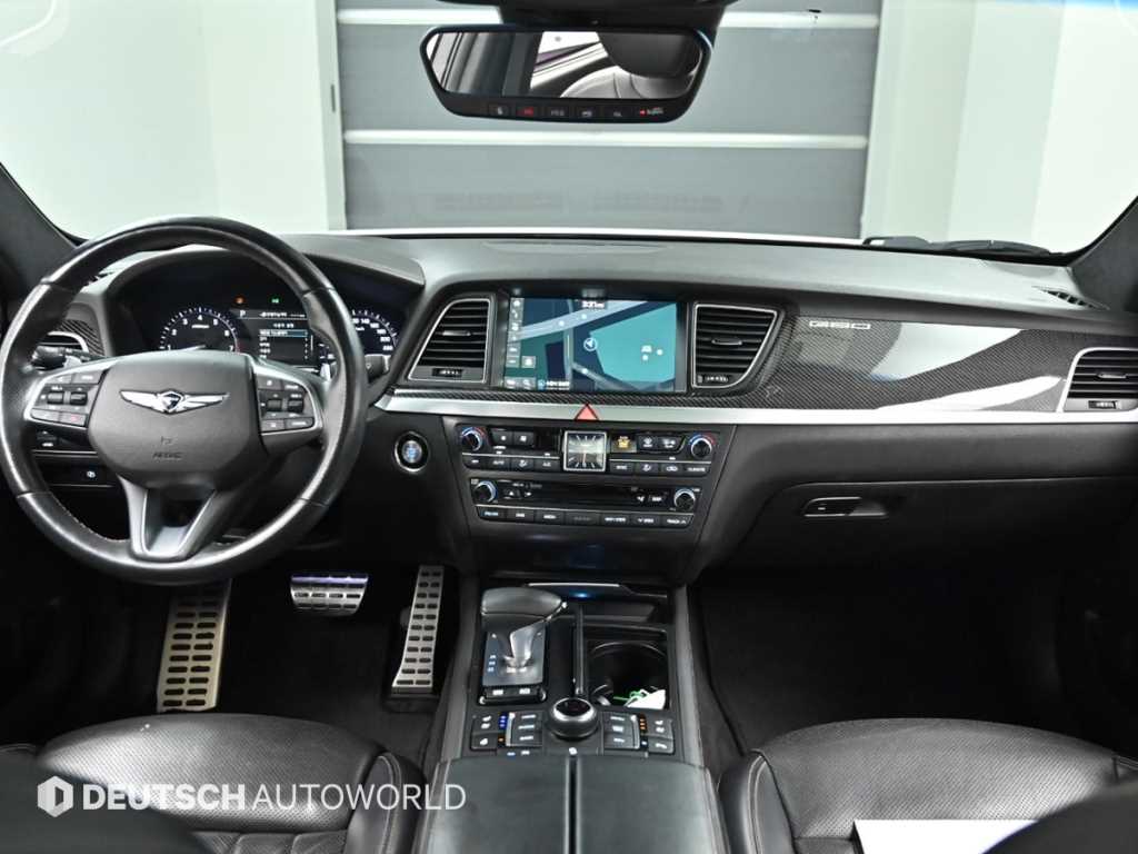 Genesis G80 - Vista 9