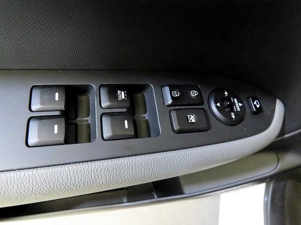 KIA Ray - Vista 12