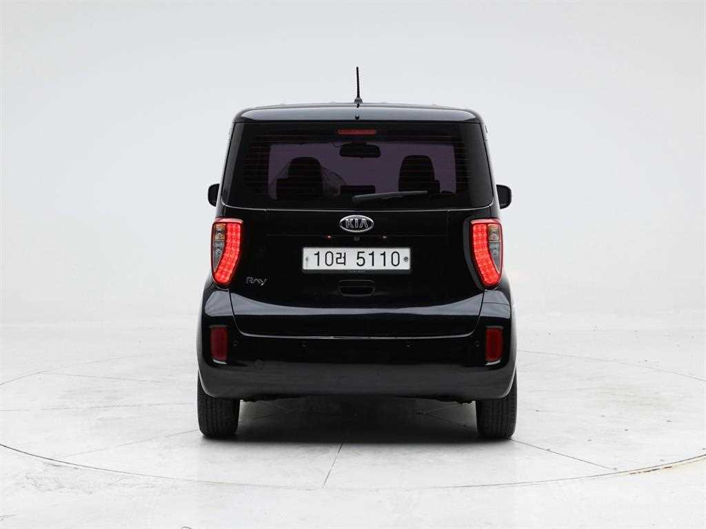 KIA Ray - Vista 5