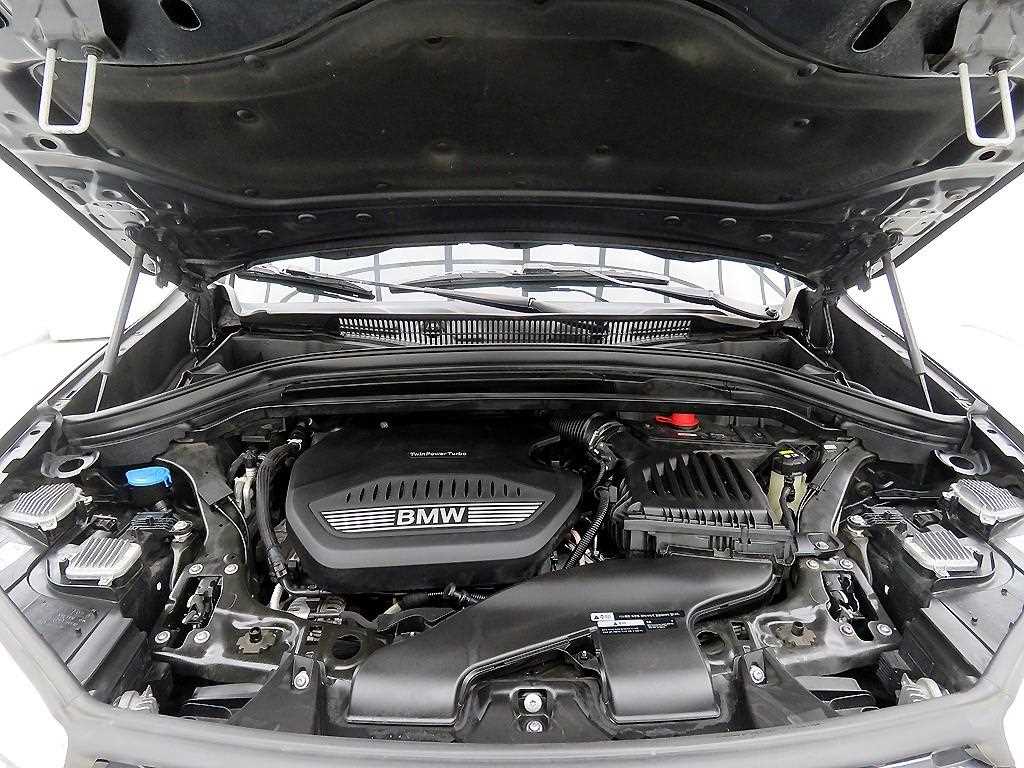 BMW X1 2018 Negro - Importación desde Corea - HF Imports Iquique - Foto 18