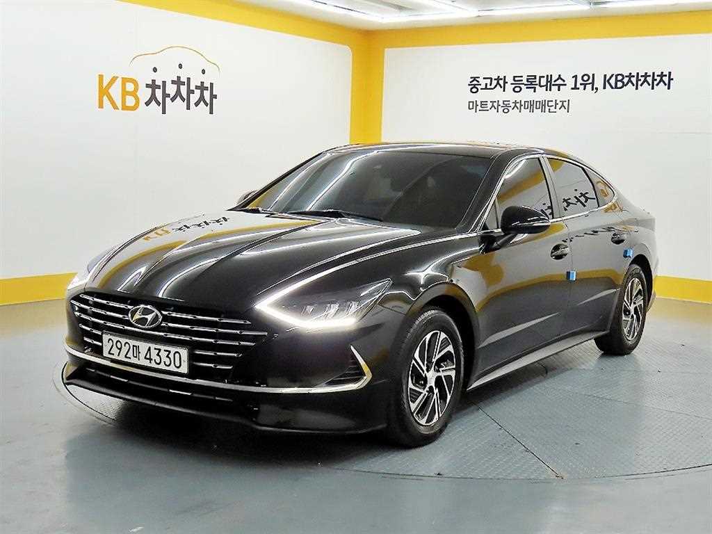 HYUNDAI Sonata - Vista 2