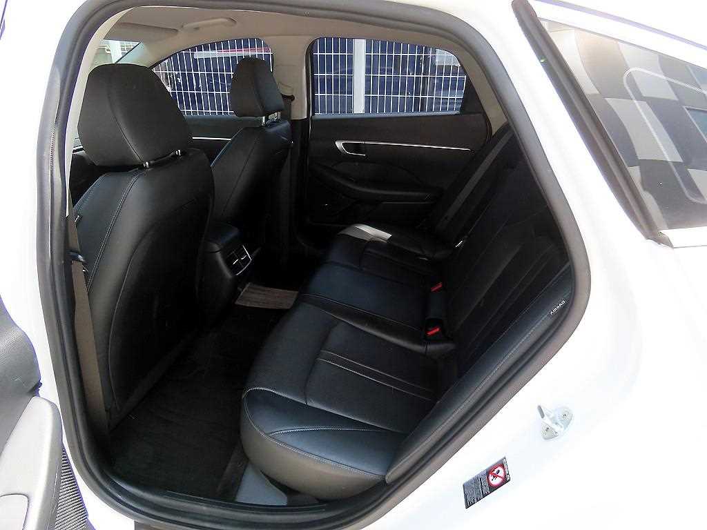 HYUNDAI Sonata - Vista 5