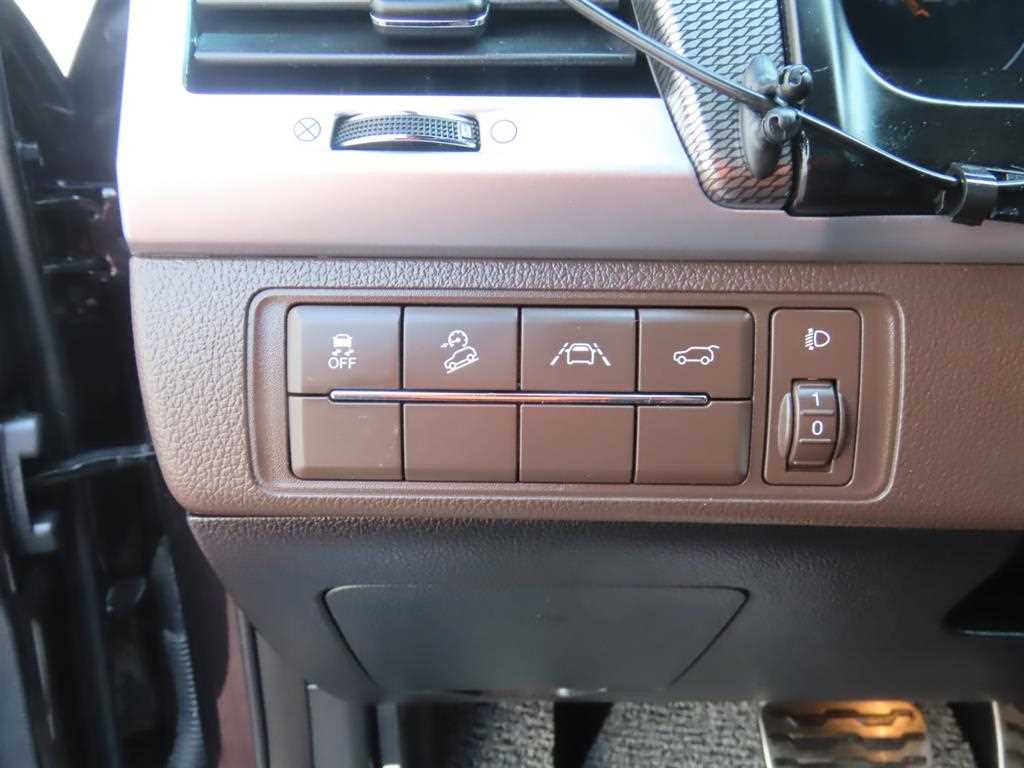 Ssangyong Rexton 2022 Negro - Importación desde Corea - HF Imports Iquique - Foto 15