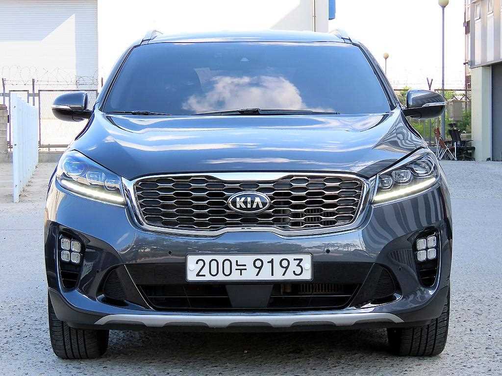 KIA Sorento 2020 Gris - Importación desde Corea - HF Imports Iquique - Foto 1