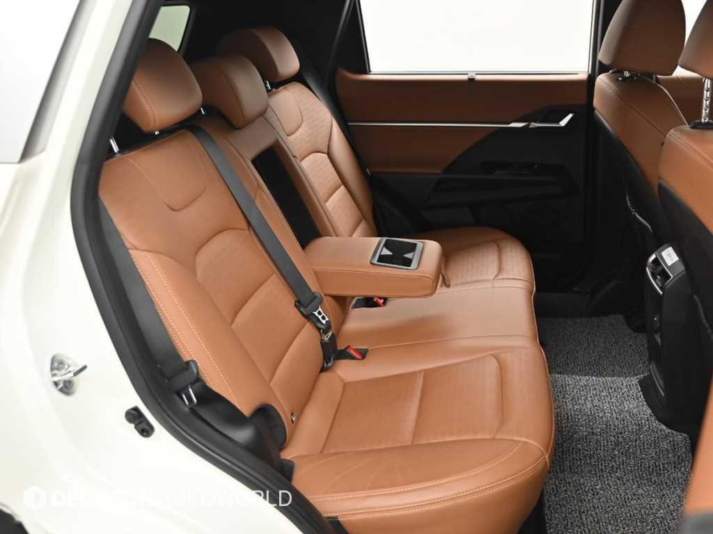 Ssangyong Torres - Vista 12