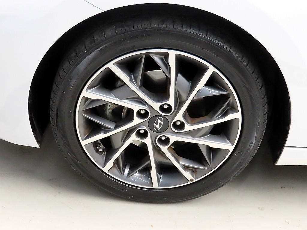 HYUNDAI Avante 2020 Blanco - Importación desde Corea - HF Imports Iquique - Foto 20