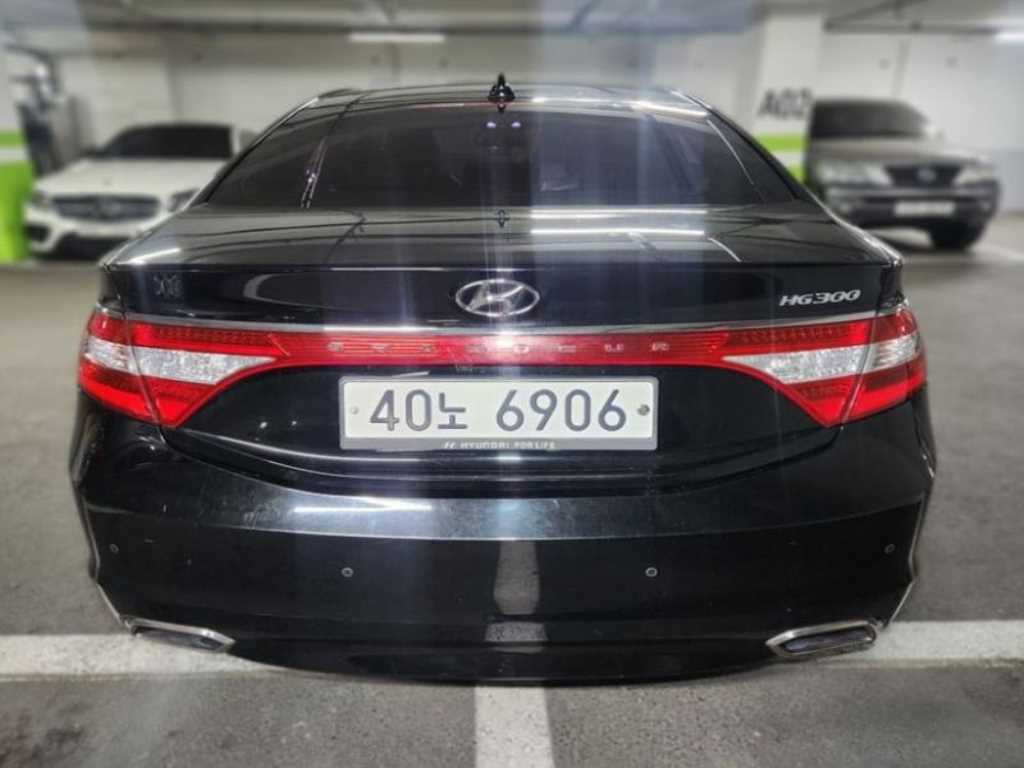 HYUNDAI Grandeur - Vista 2