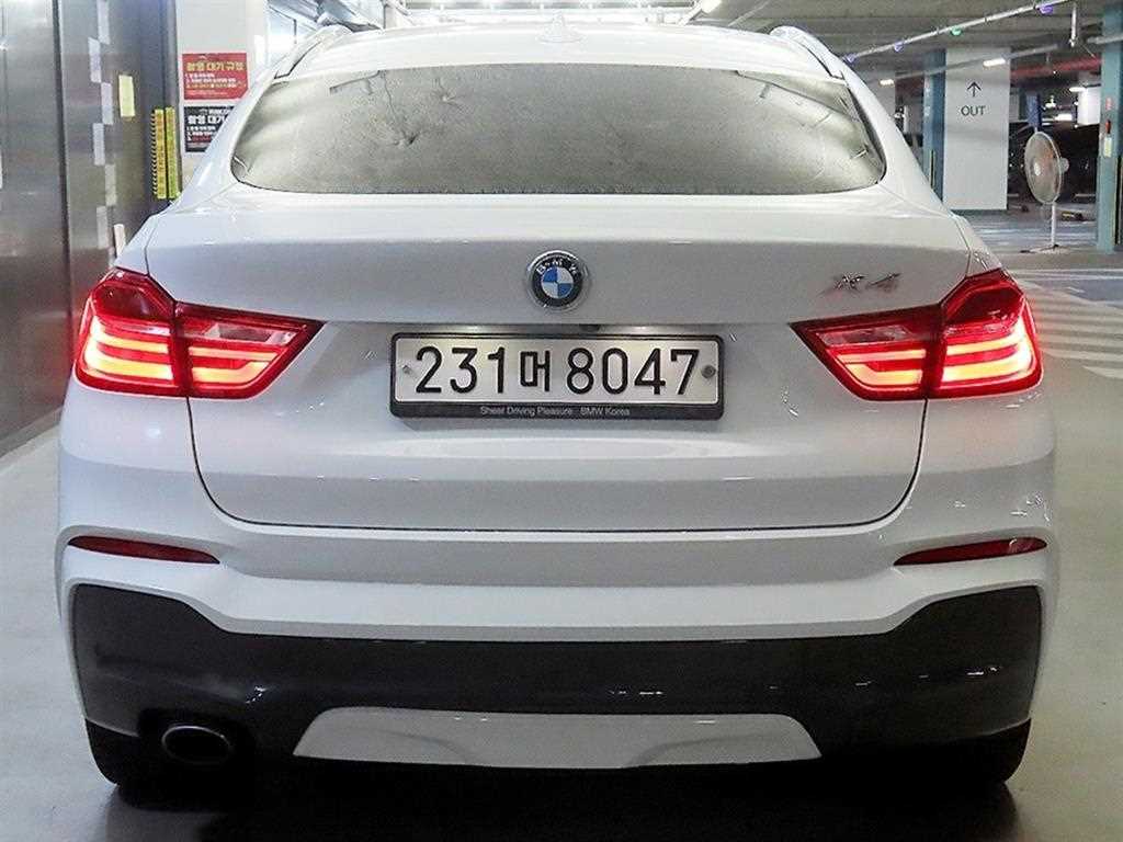 BMW X4 - Vista 6