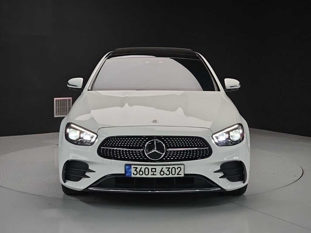 Mercedes Benz E class - Vista 2