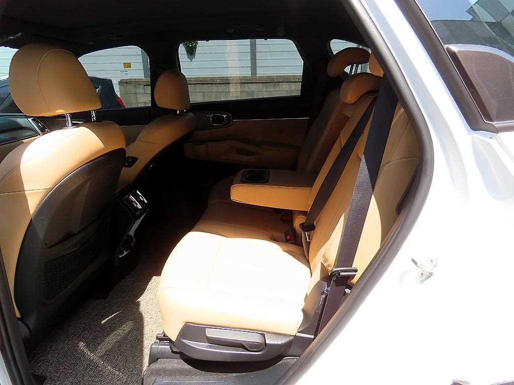 KIA Sorento - Vista 6