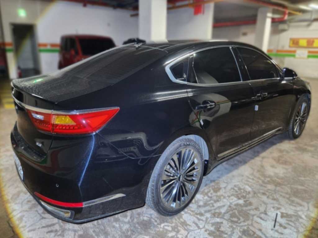 KIA K7 - Vista 5