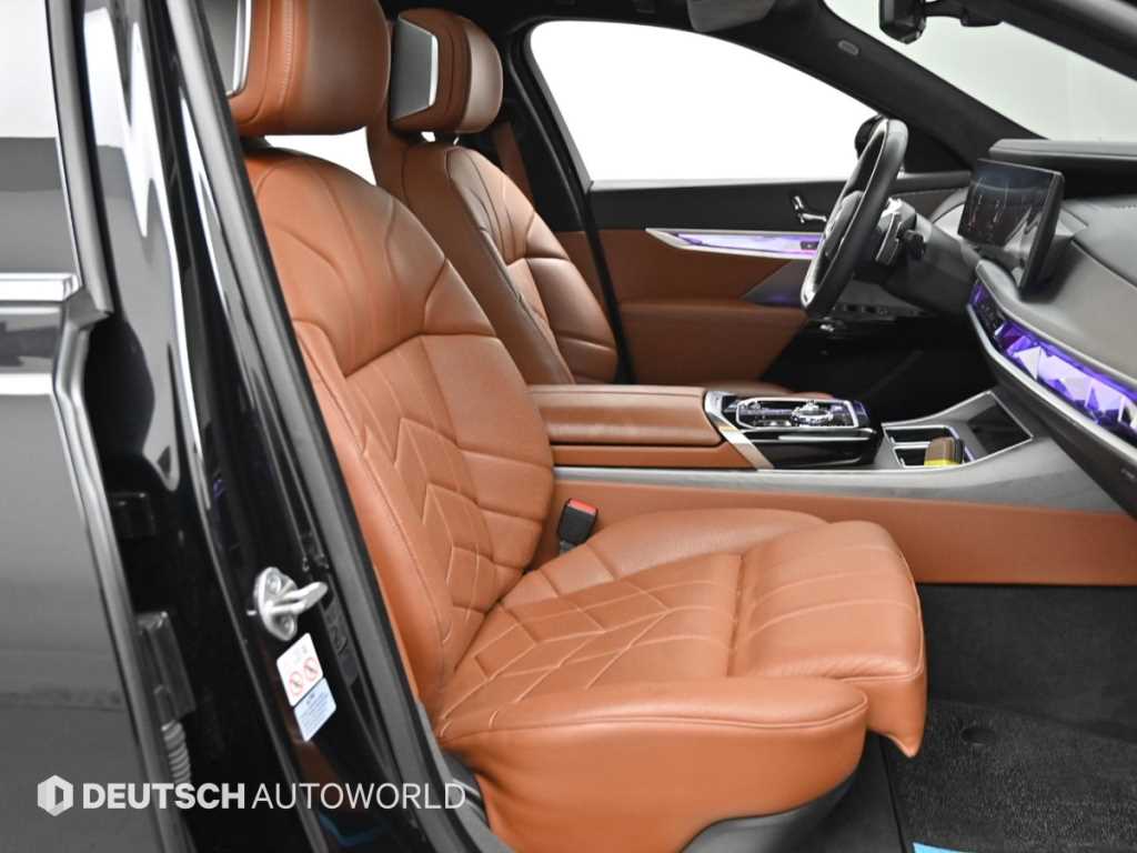 BMW 7 Series - Vista 10