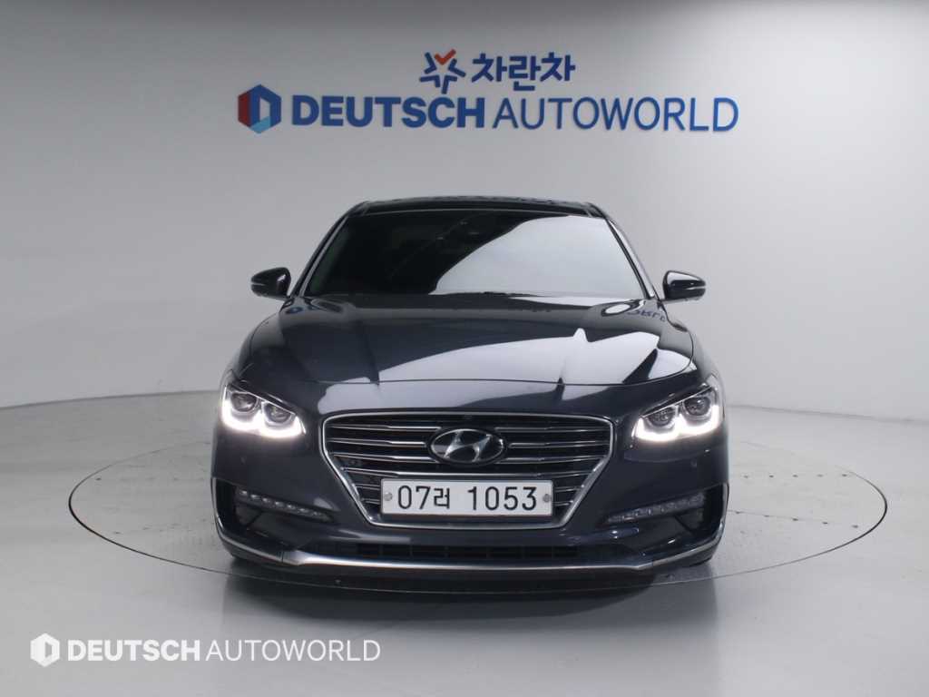 HYUNDAI Grandeur - Vista 3