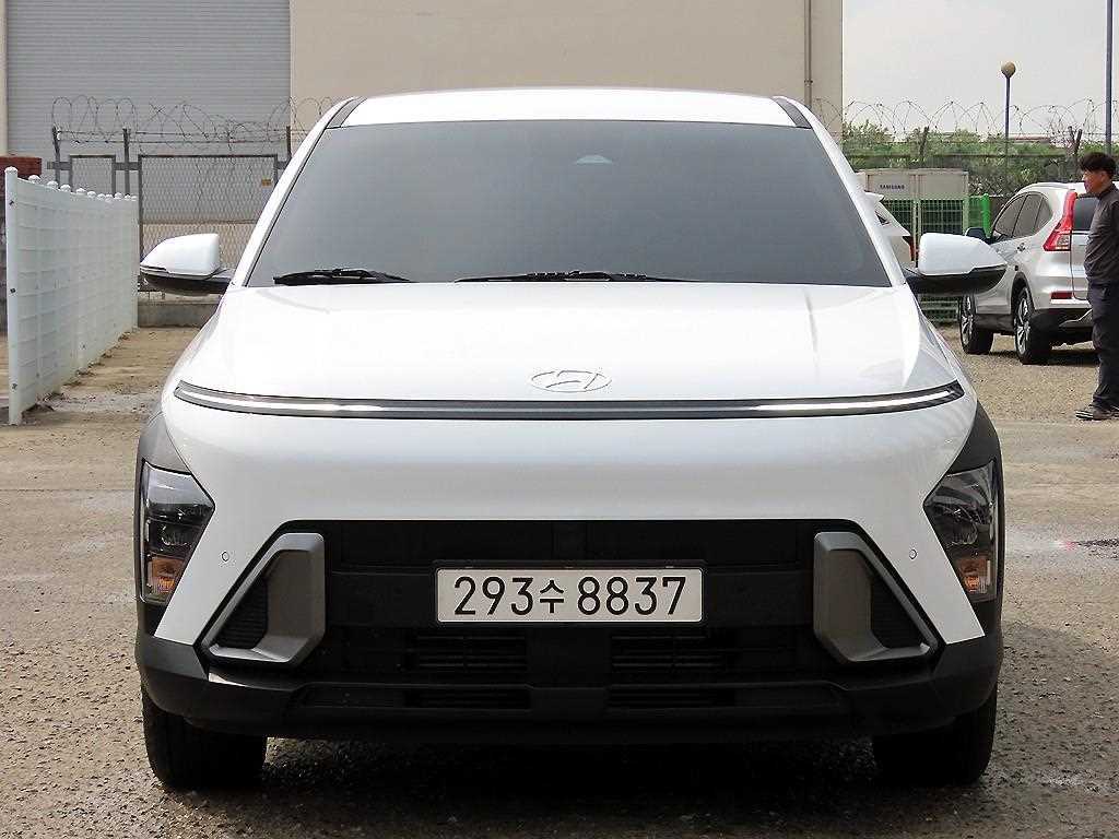 HYUNDAI Kona 2023 Blanco - Importación desde Corea - HF Imports Iquique - Foto 1